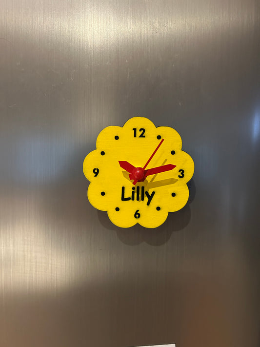 Mini clock personalised - Fridge magnet or desk - magnetised -Yellow with Red hands