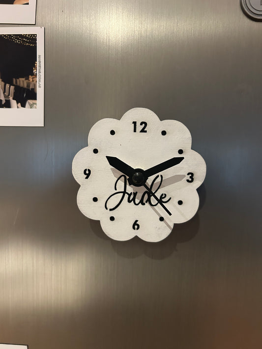 Mini clock personalised - Fridge magnet or desk - magnetised -White with black hands